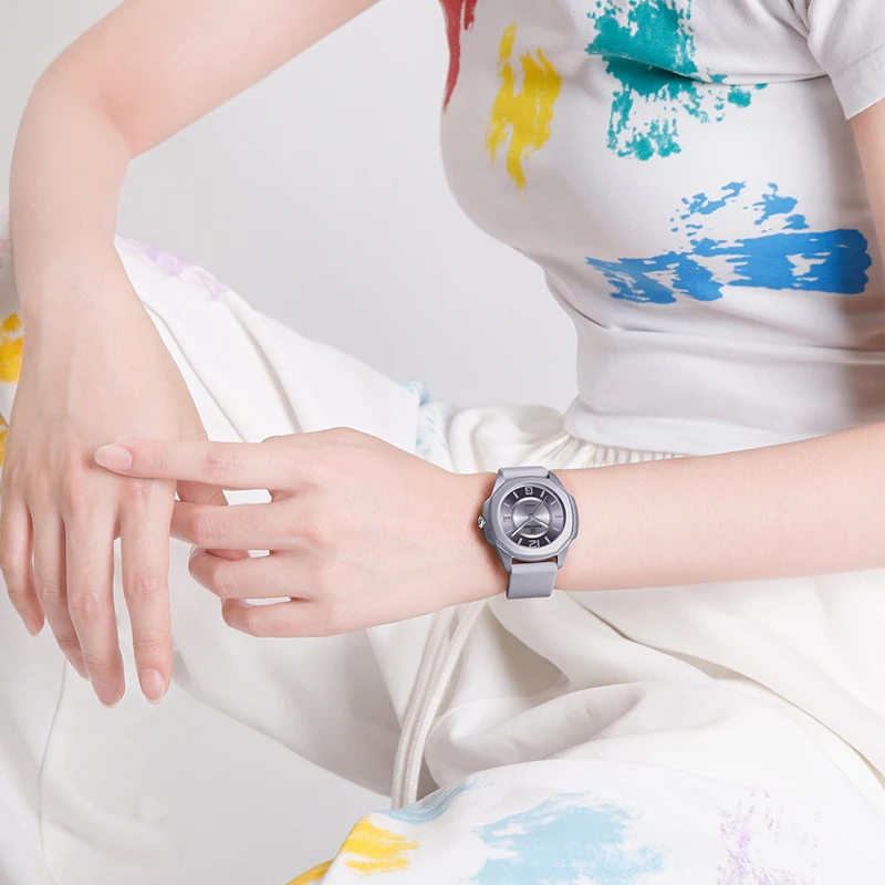 NAVIFORCE 7107 Watch for Women – Silicone Band Women recenzja i cena